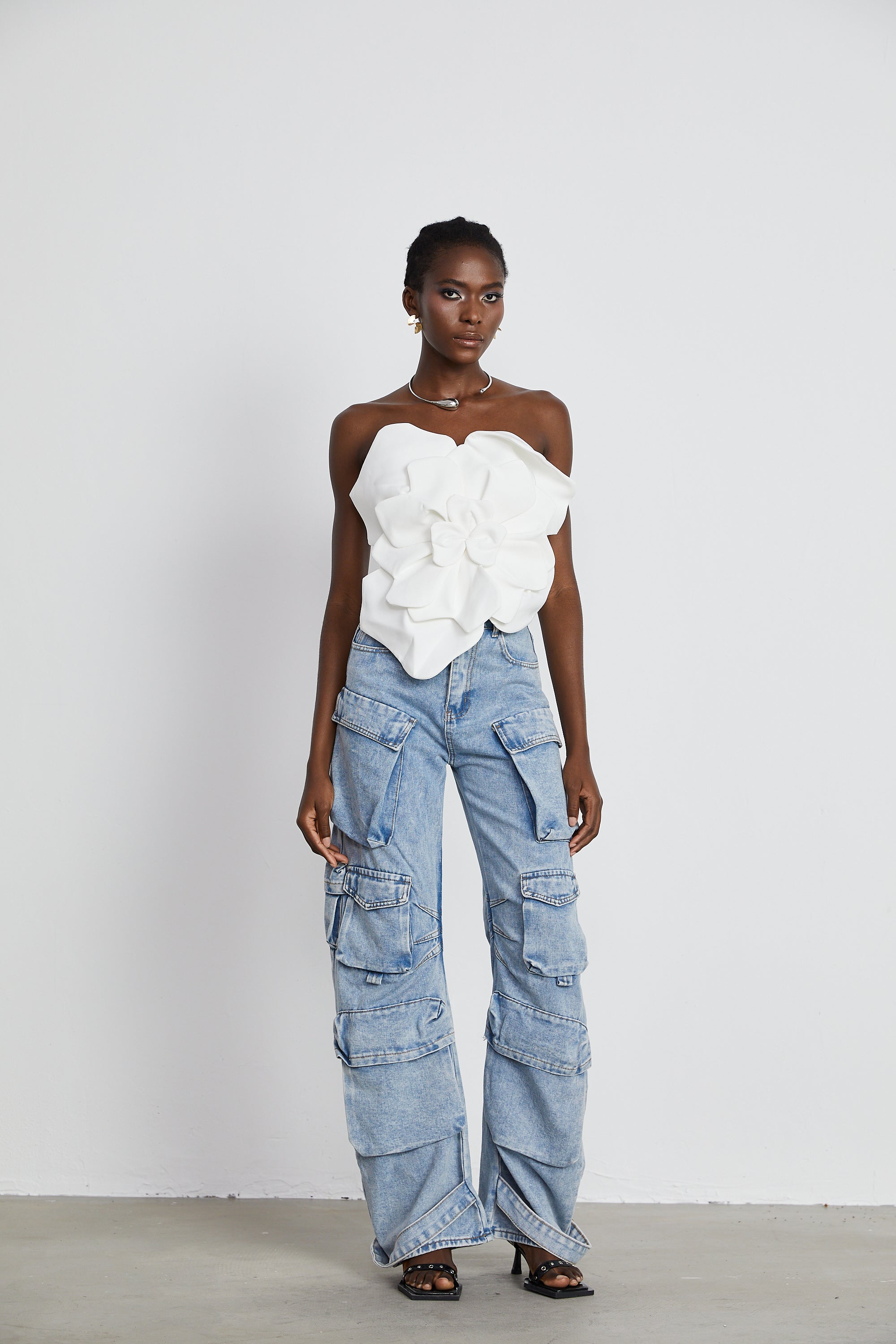 White Strapless Floral Top with 3D Appliqué for Women - Sibilla