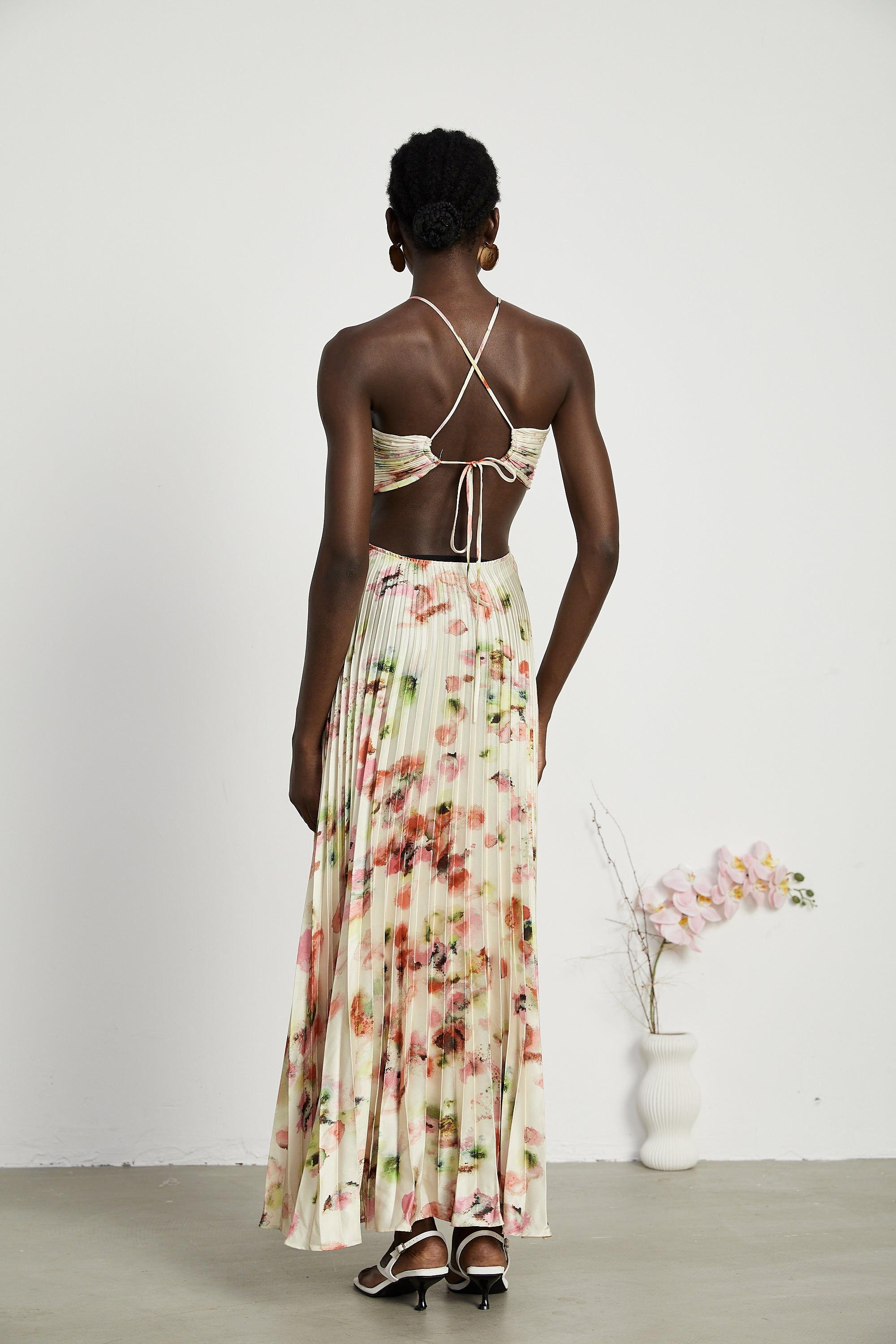 Floral Print Pleated Halter Maxi Dress in Ivory for Women - Marta