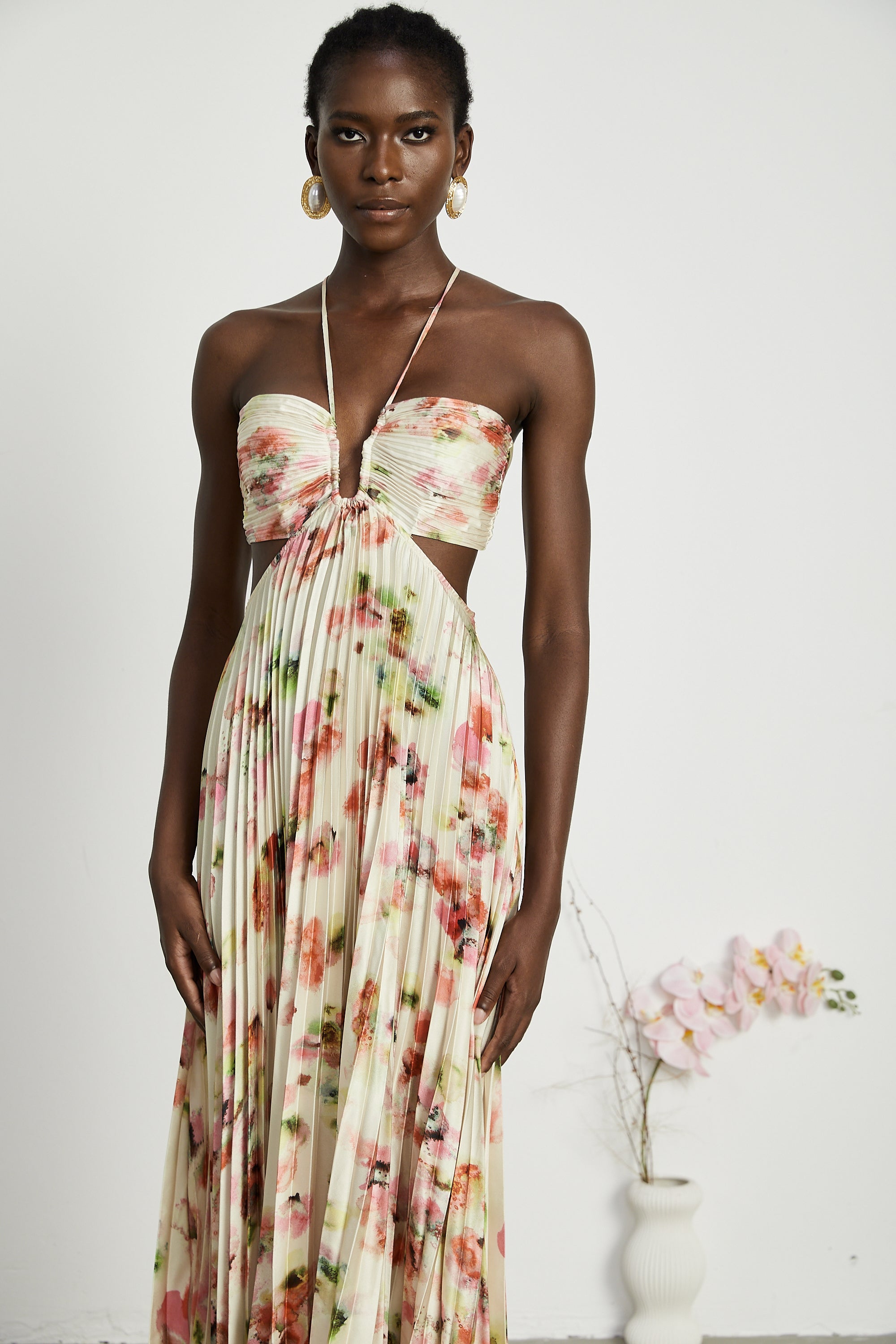 Floral Print Pleated Halter Maxi Dress in Ivory for Women - Marta