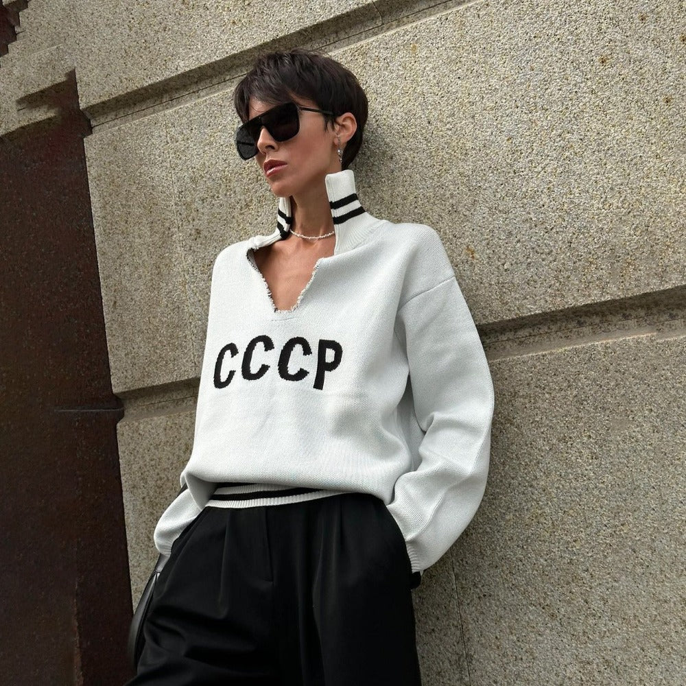 Graphic Pullover Sweater with Striped Collar for Women - Azzurra