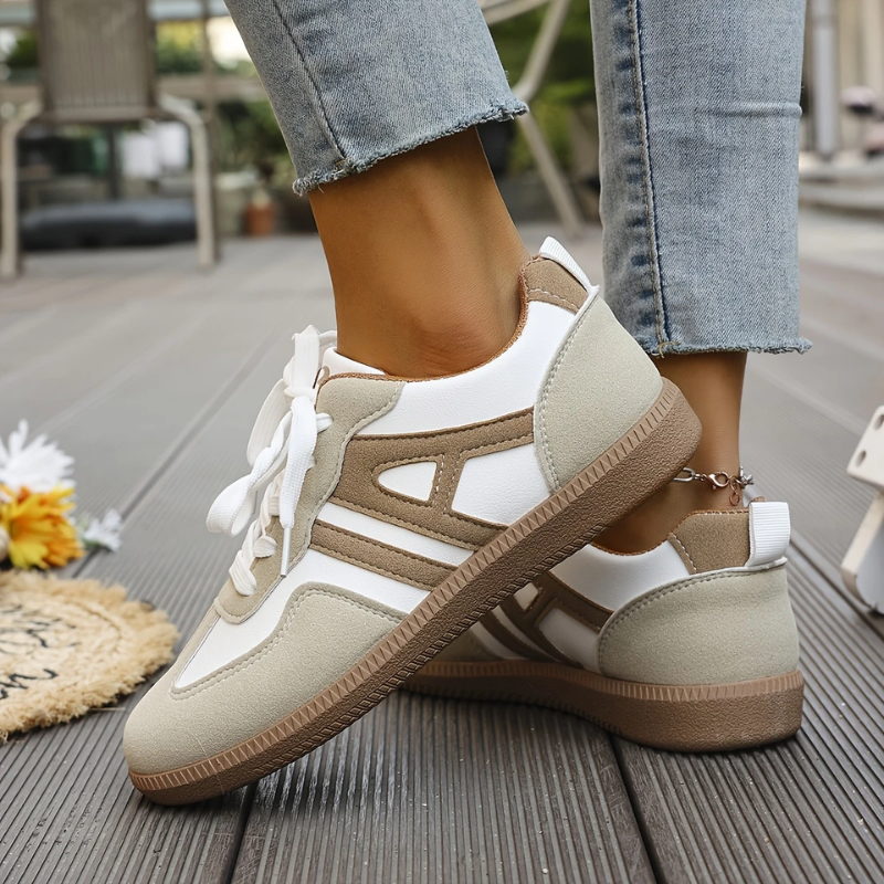 Women’s Retro Color-Block Casual Sneakers | Low-Top