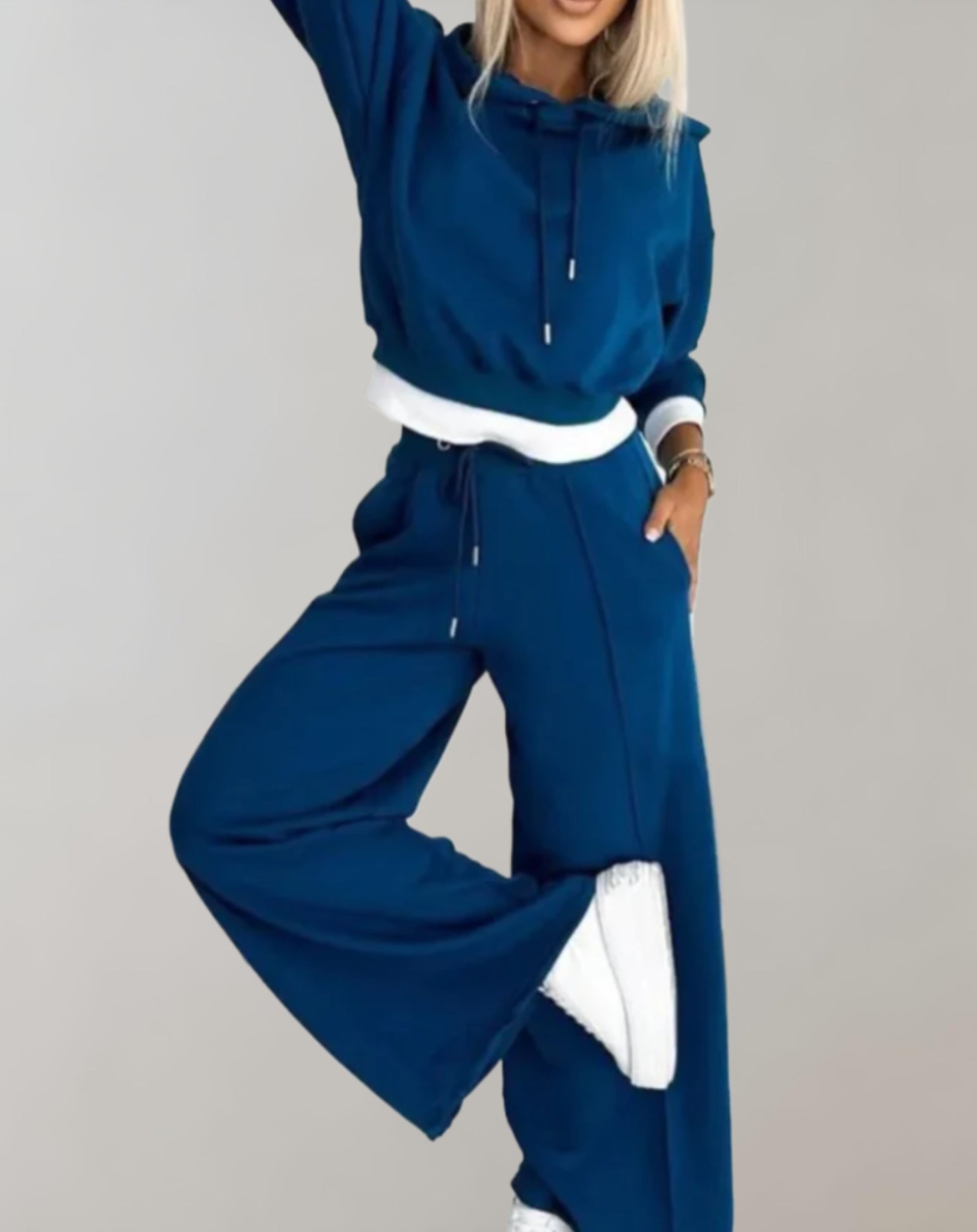 Women's Jogging Set | Hoodie and Pants Combination