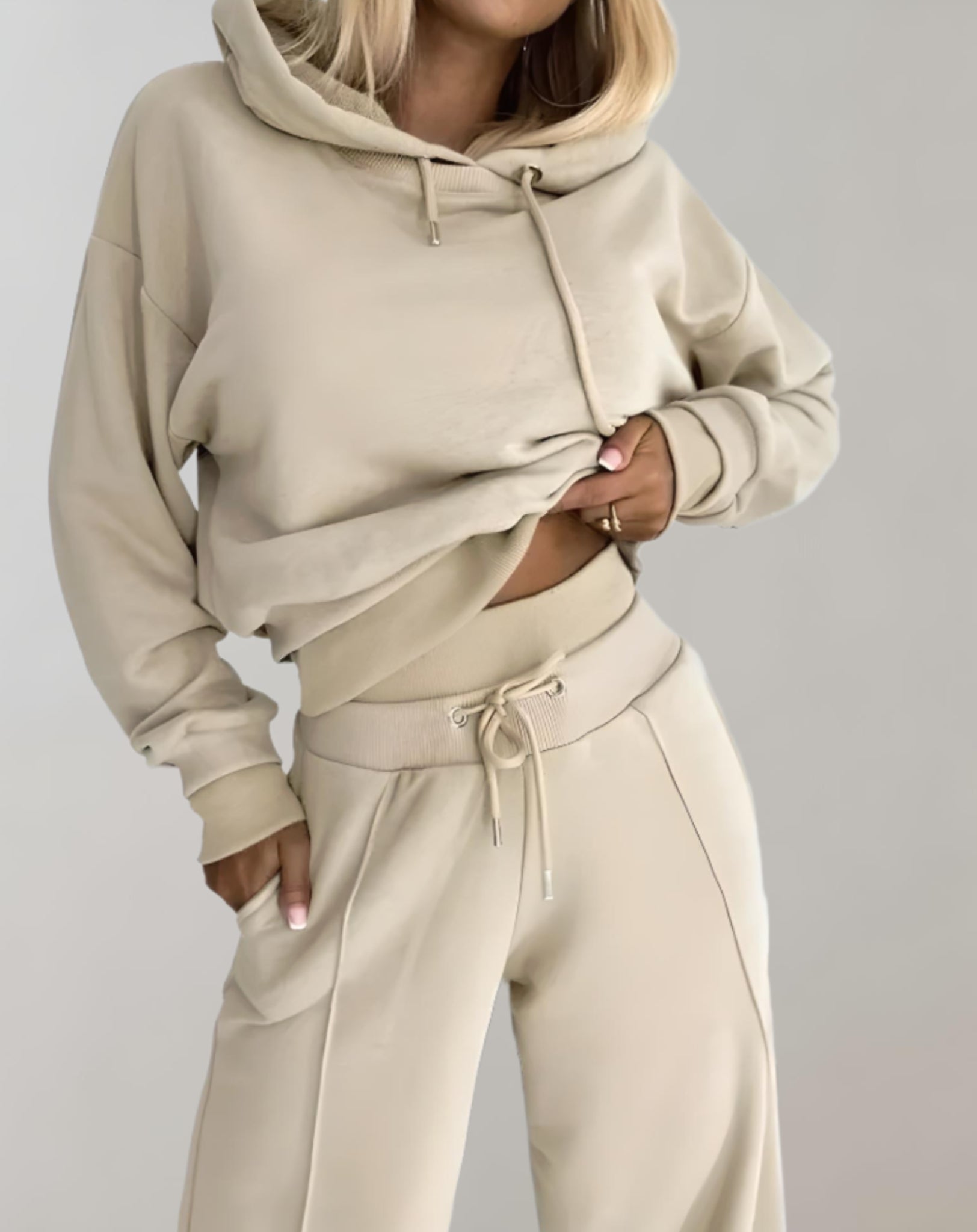 Women's Jogging Set | Hoodie and Pants Combination