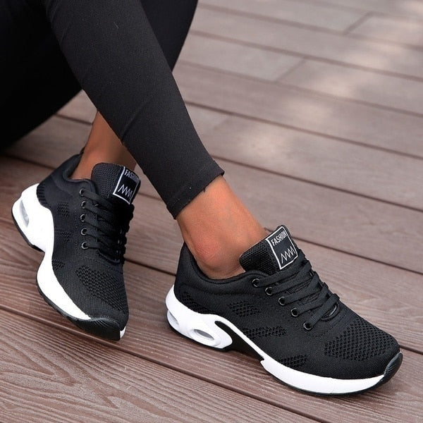 Lightweight Women's Comfortable Sneakers