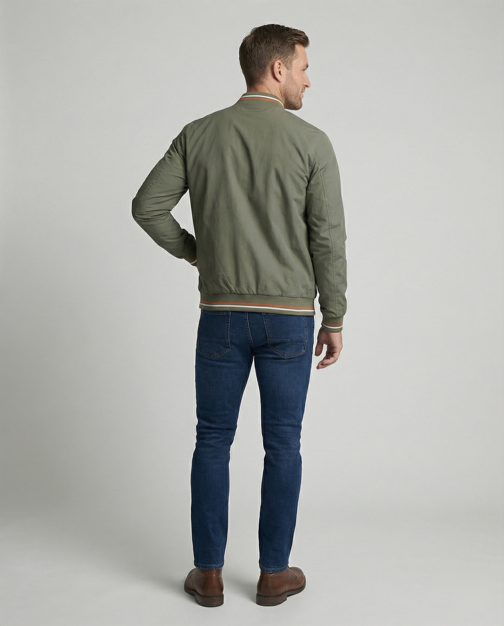 Men's Slim Fit Long Sleeve Transition Jacket