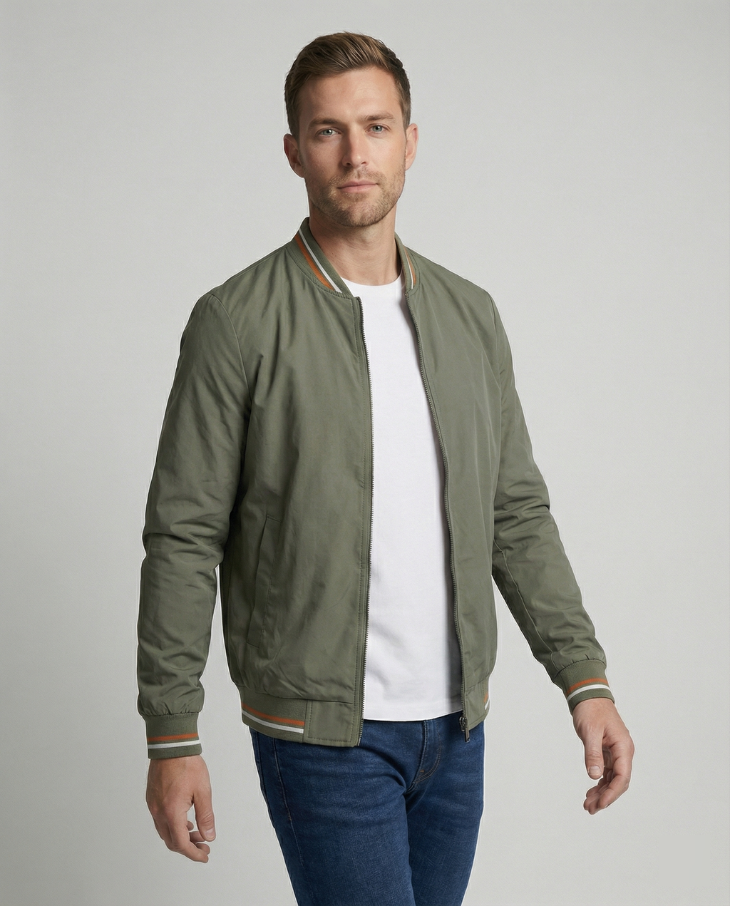 Men's Slim Fit Long Sleeve Transition Jacket