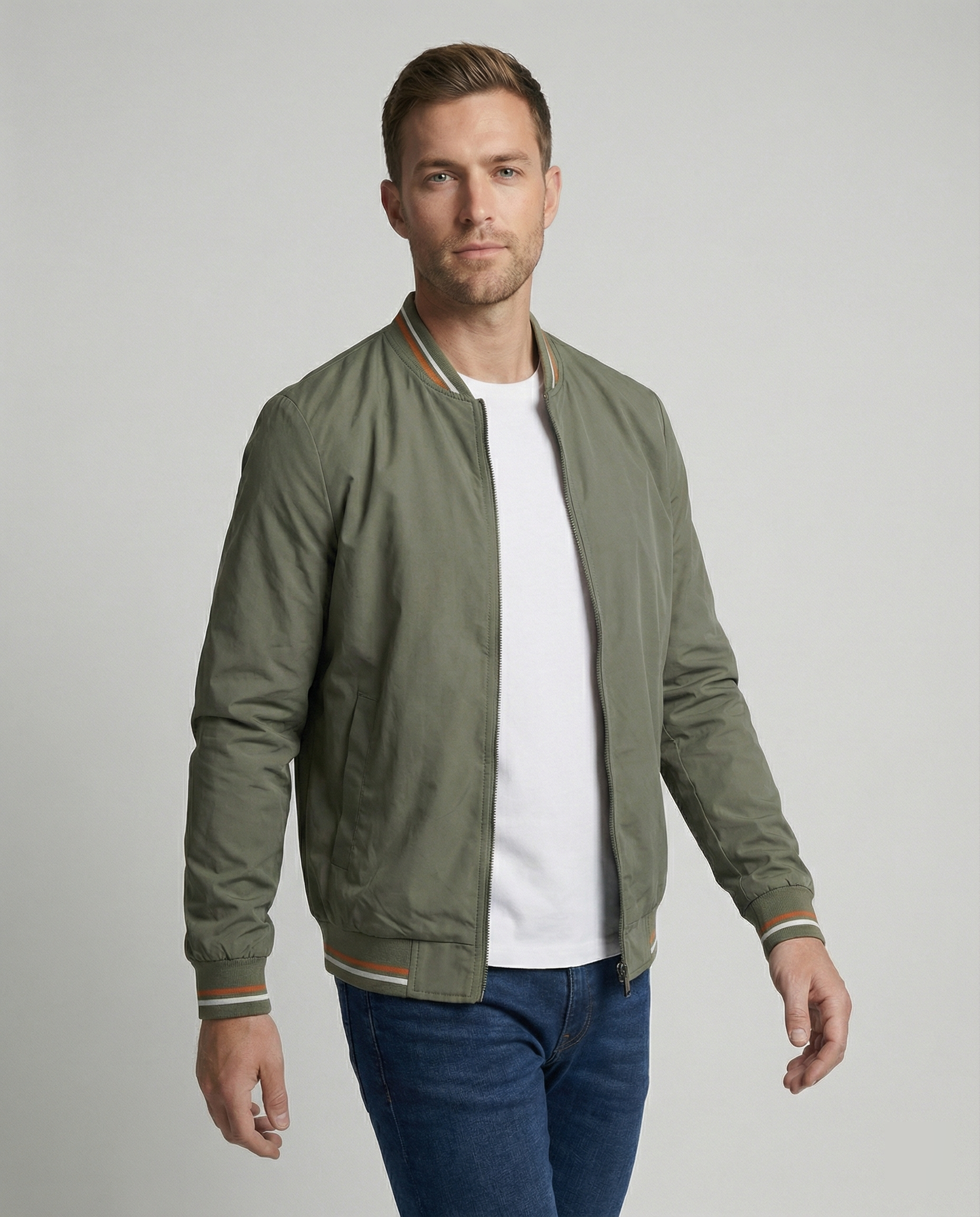 Men's Slim Fit Long Sleeve Transition Jacket