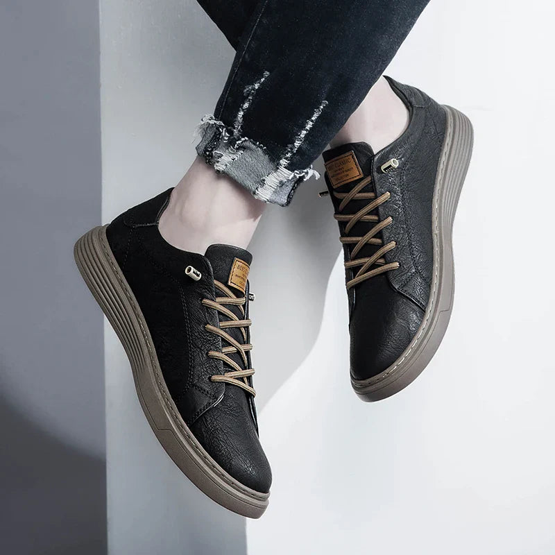 Men's Fashion Low-Top Oxford Sneakers | Lace-Up Closure