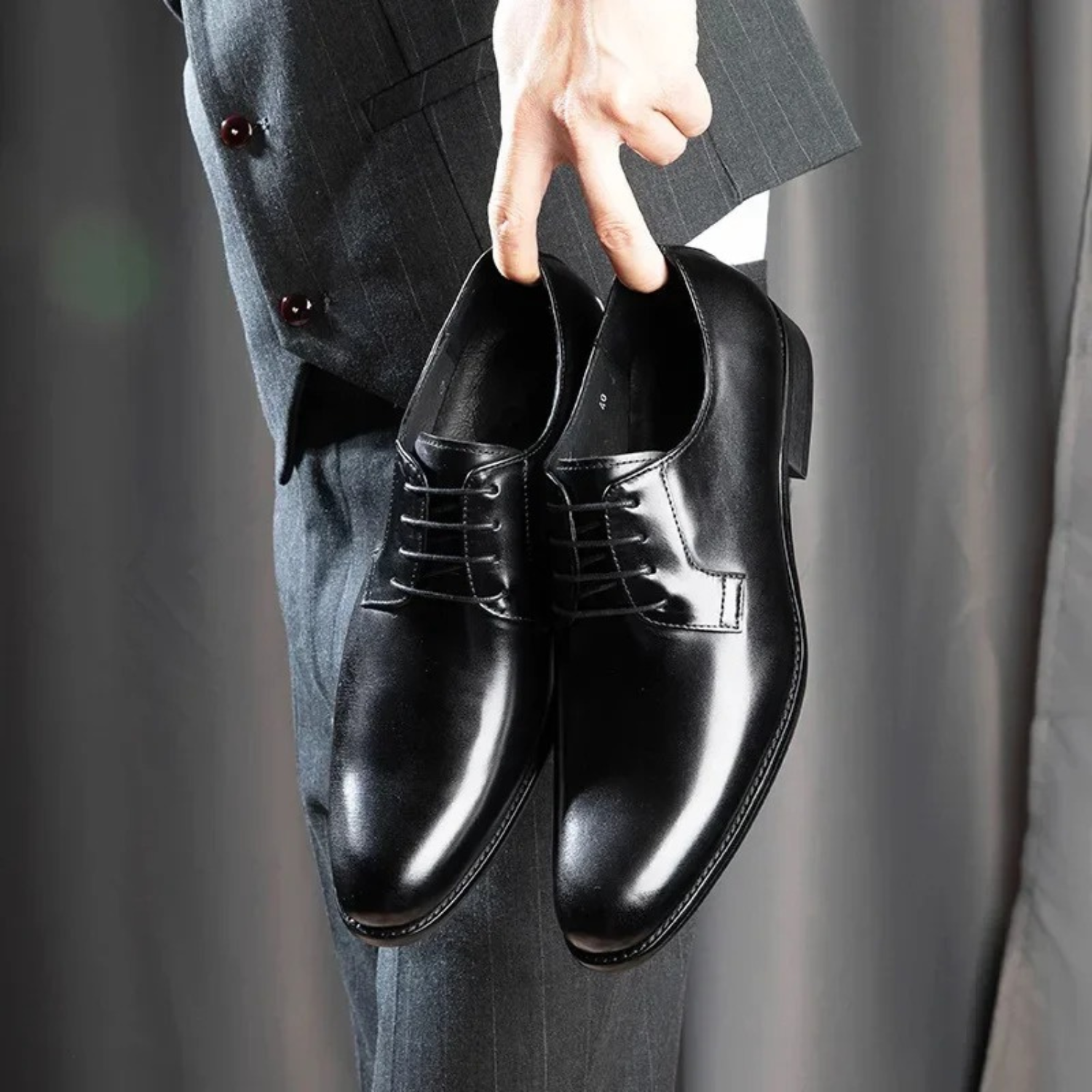 Men's Lace-Up Formal Oxford Shoes