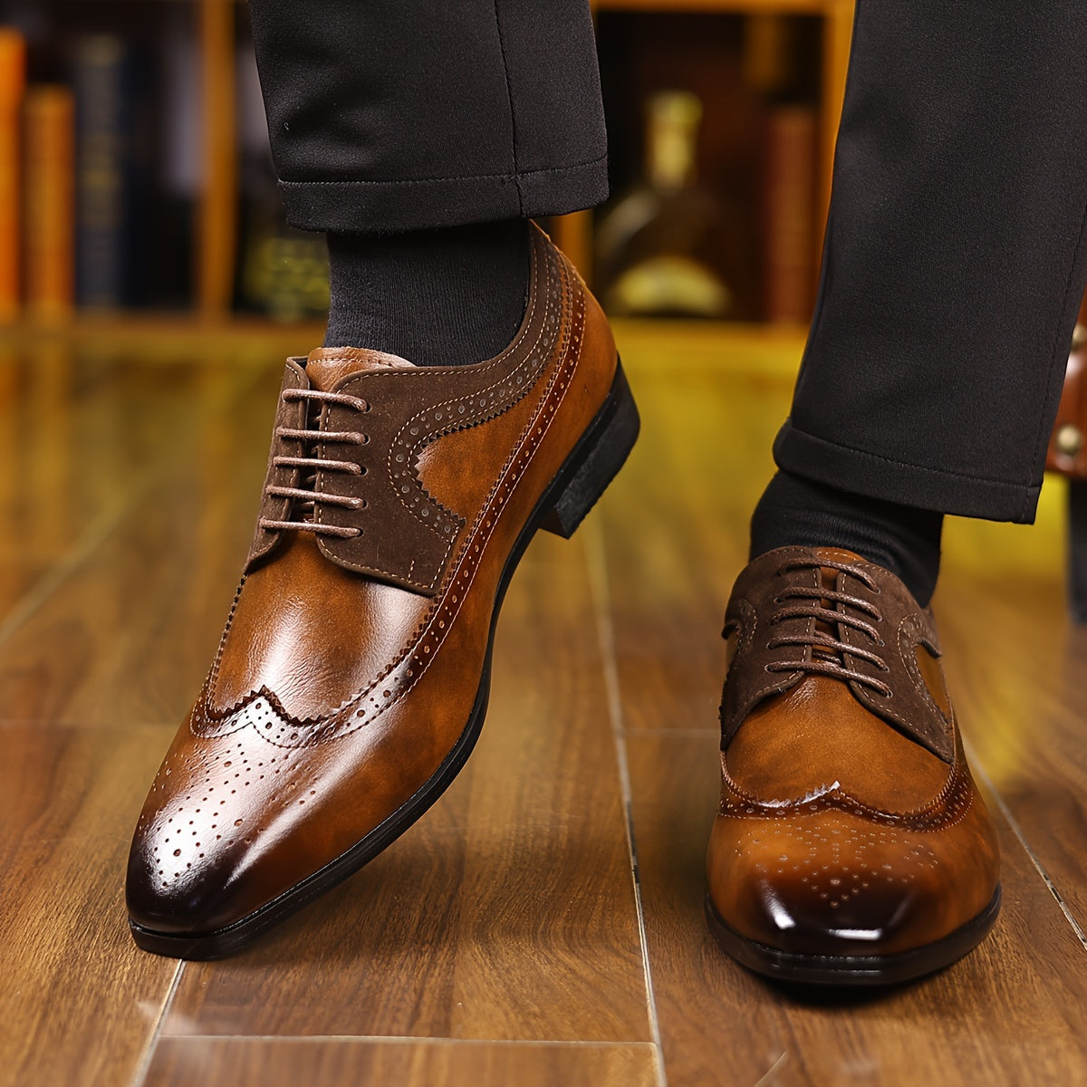 Men's Laced Brogue Wingtip Oxford Shoes