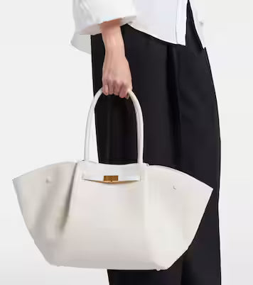 Stylish Women's Handbag | Ample Storage Capacity