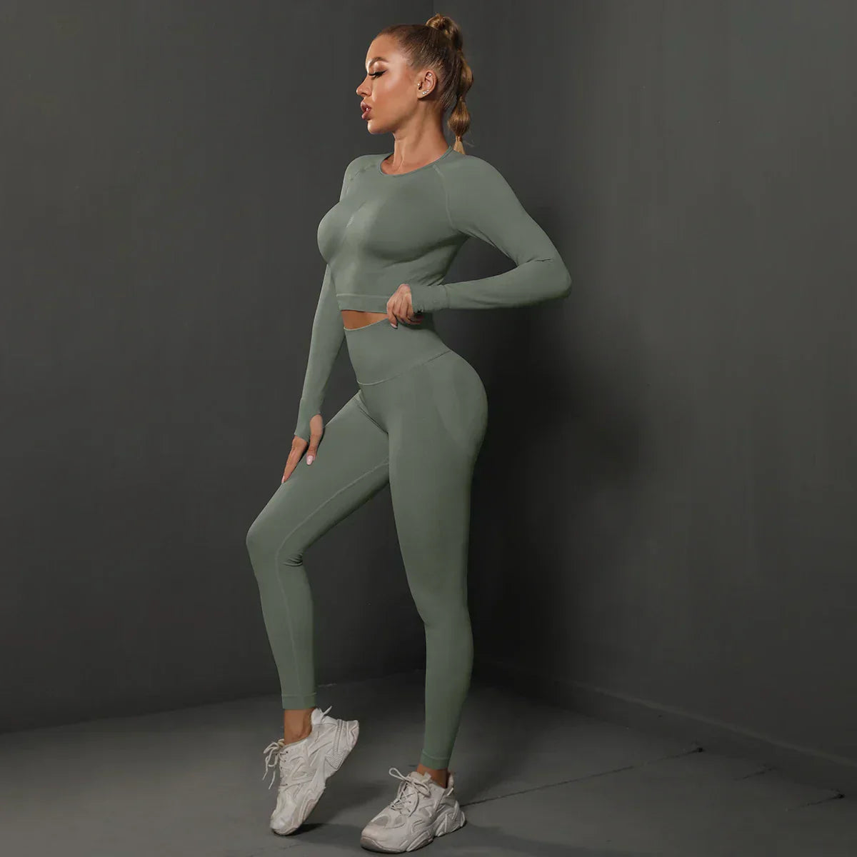 Women's Athletic Jogging Outfit | Two-Piece Set