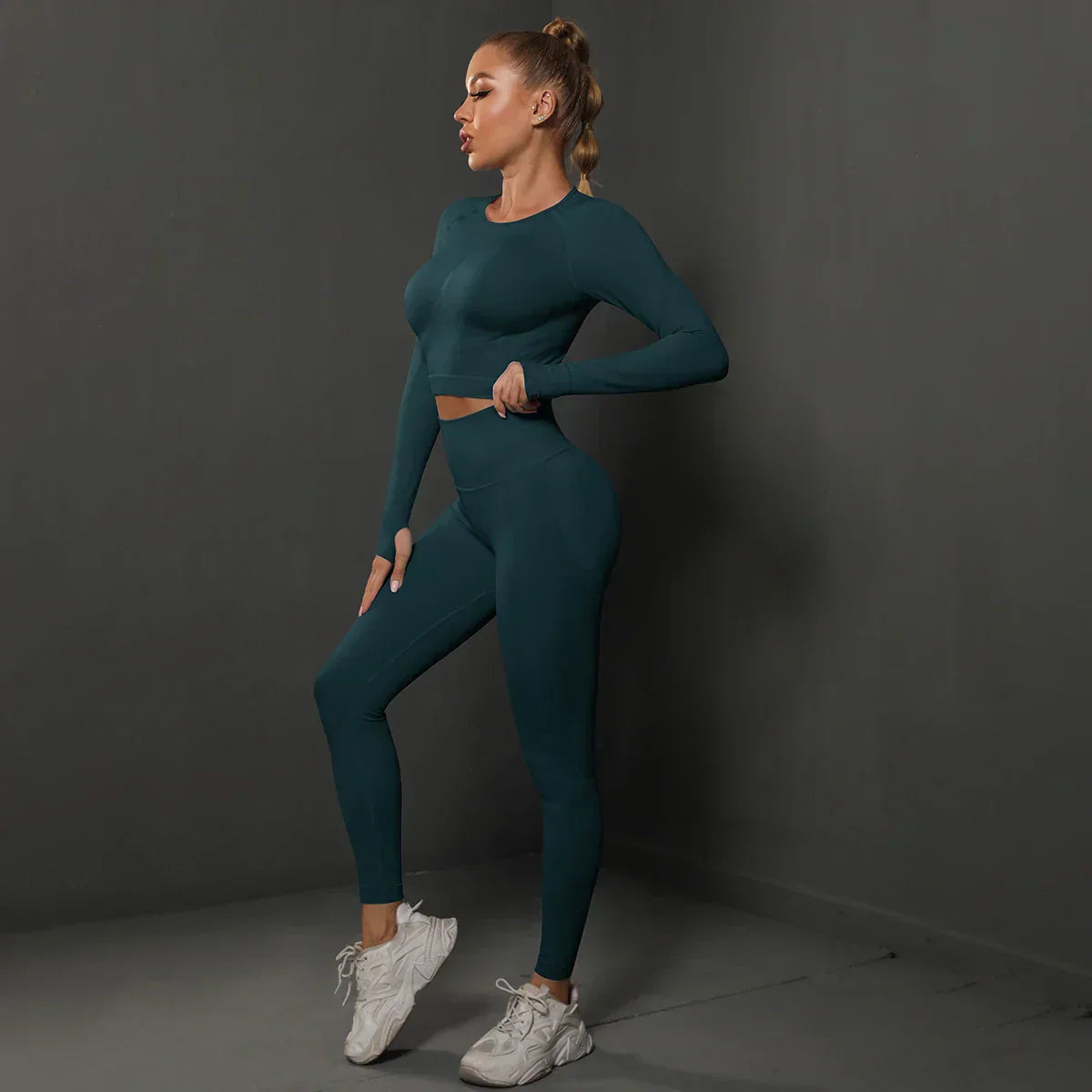 Women's Athletic Jogging Outfit | Two-Piece Set