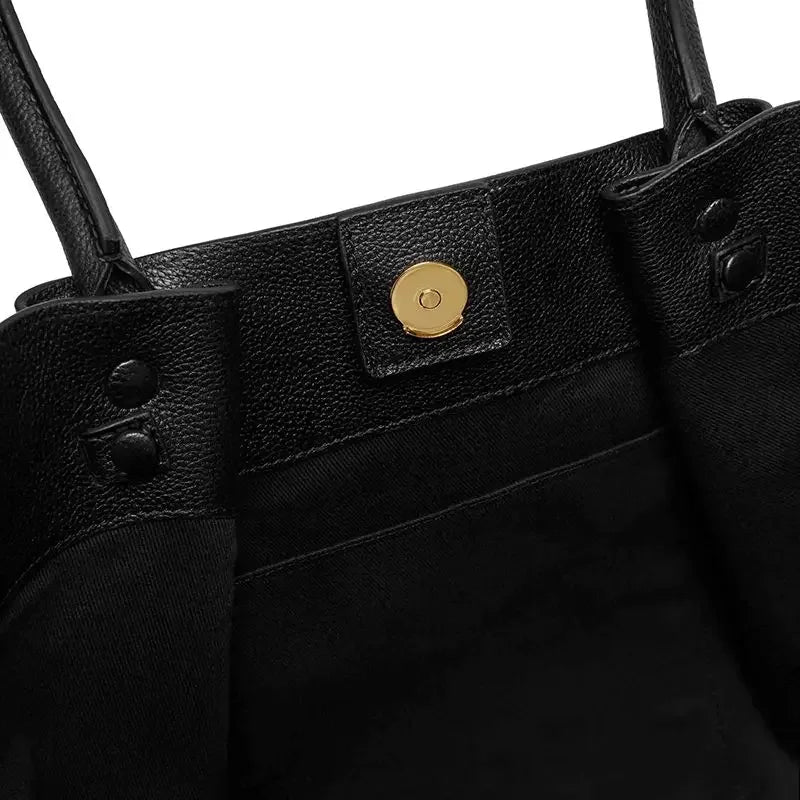 Stylish Women's Handbag | Ample Storage Capacity