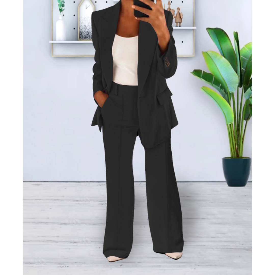 Women's Business Casual Two-Piece Suit | Relaxed Fit