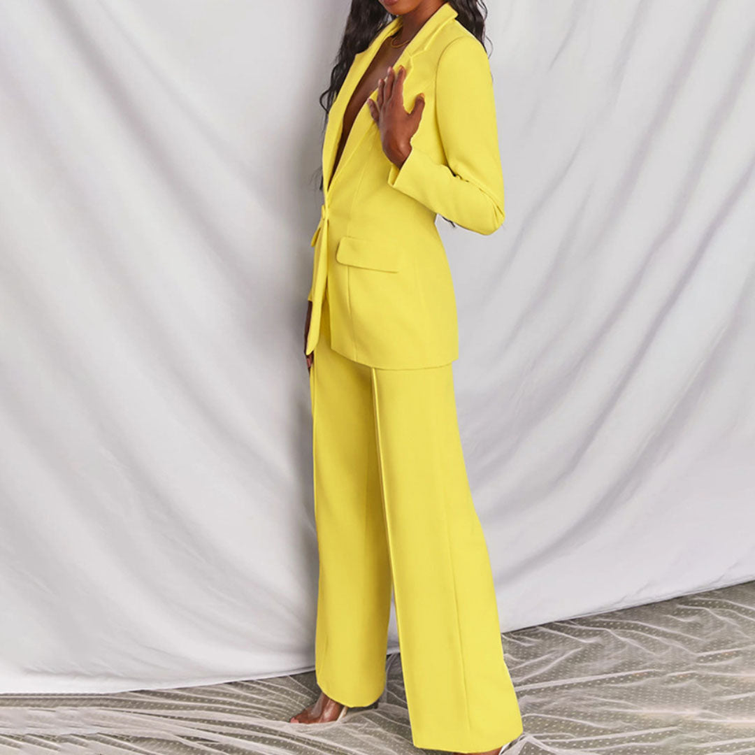 Elegant Women's Modern Twin Suit