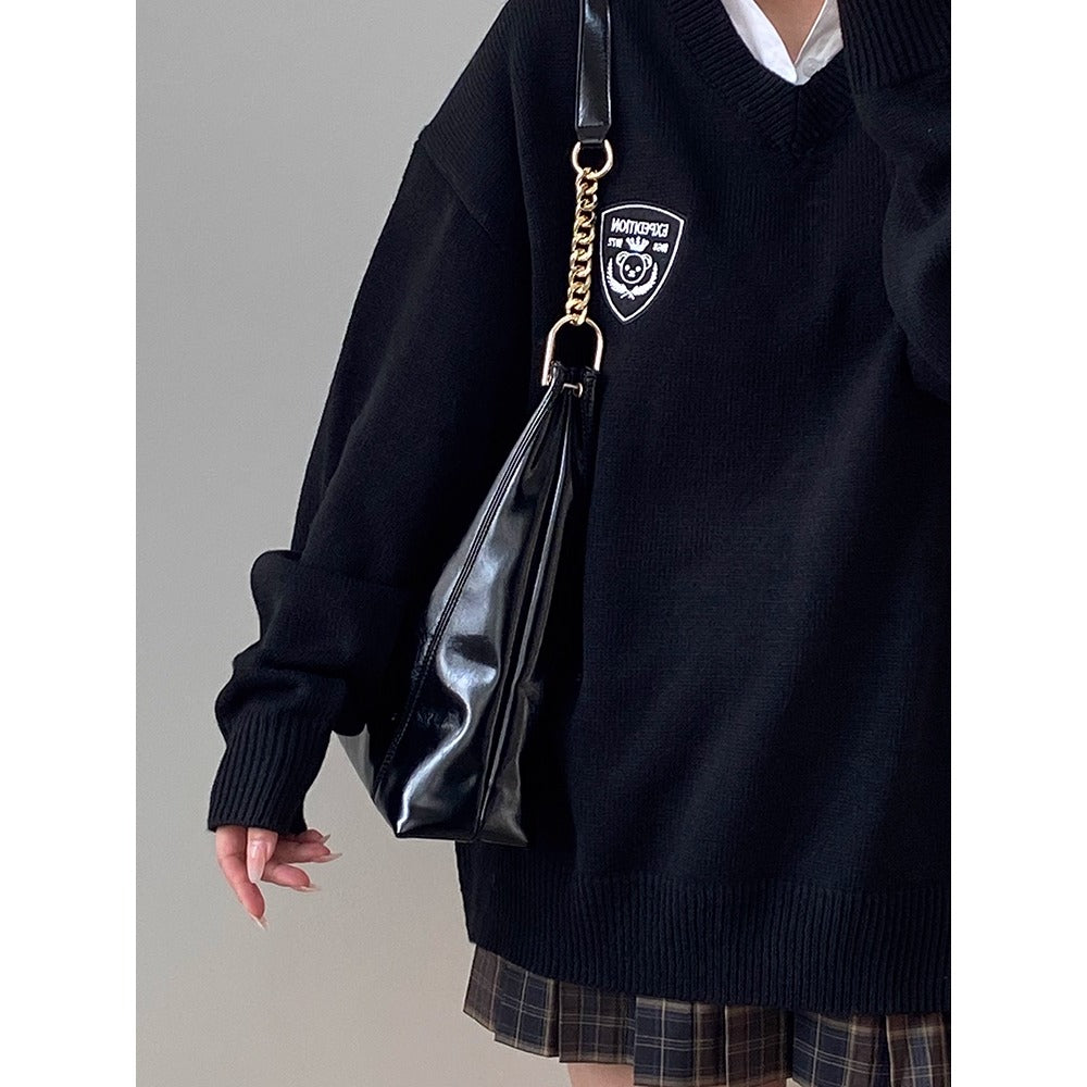 Black Leather Shoulder Bag with Gold Chain Strap for Women - Gioia