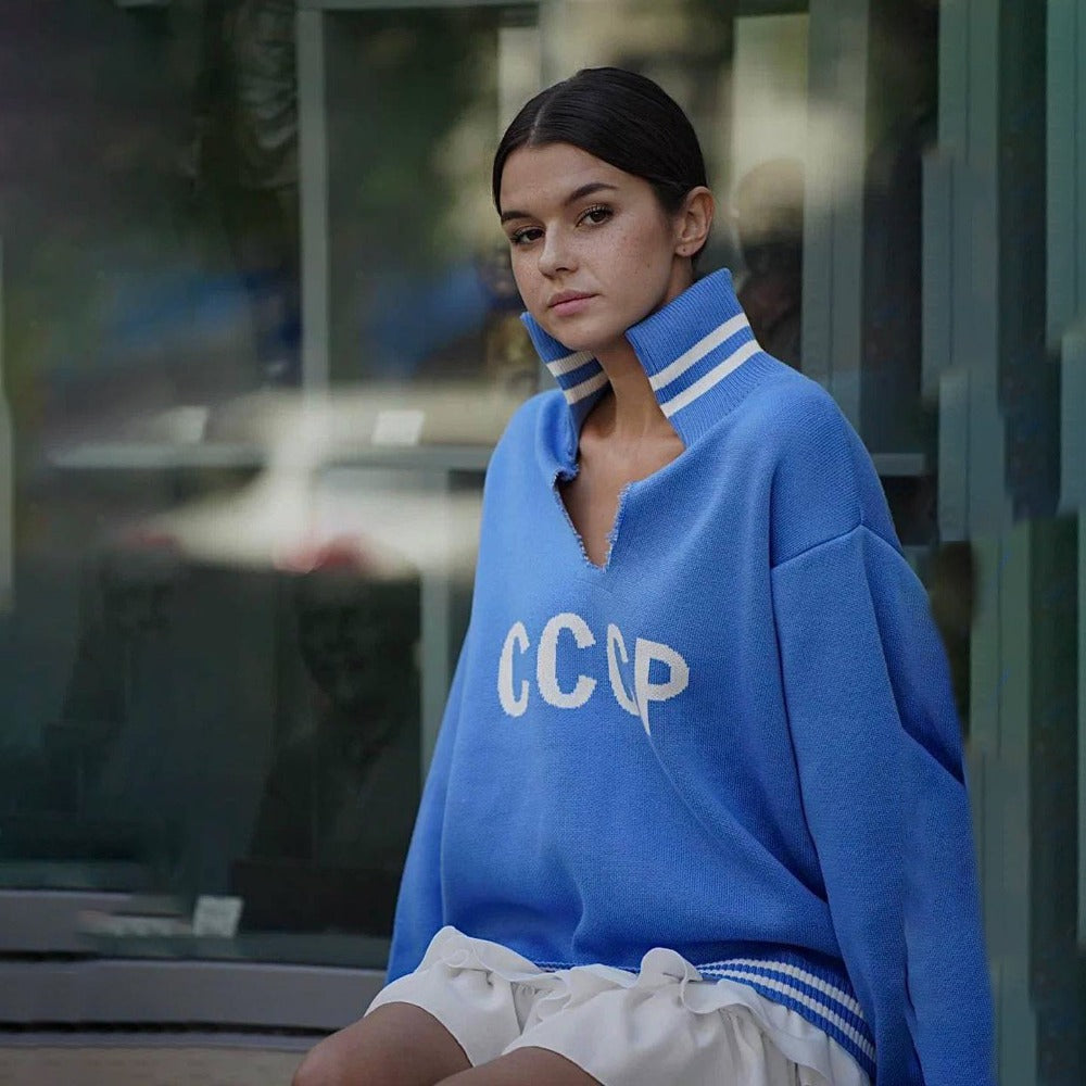 Graphic Pullover Sweater with Striped Collar for Women - Azzurra