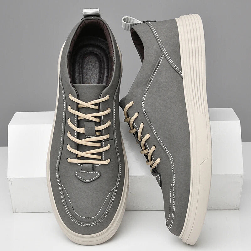 Men's Minimalist Low-Top Walking Sneakers | Smart Casual