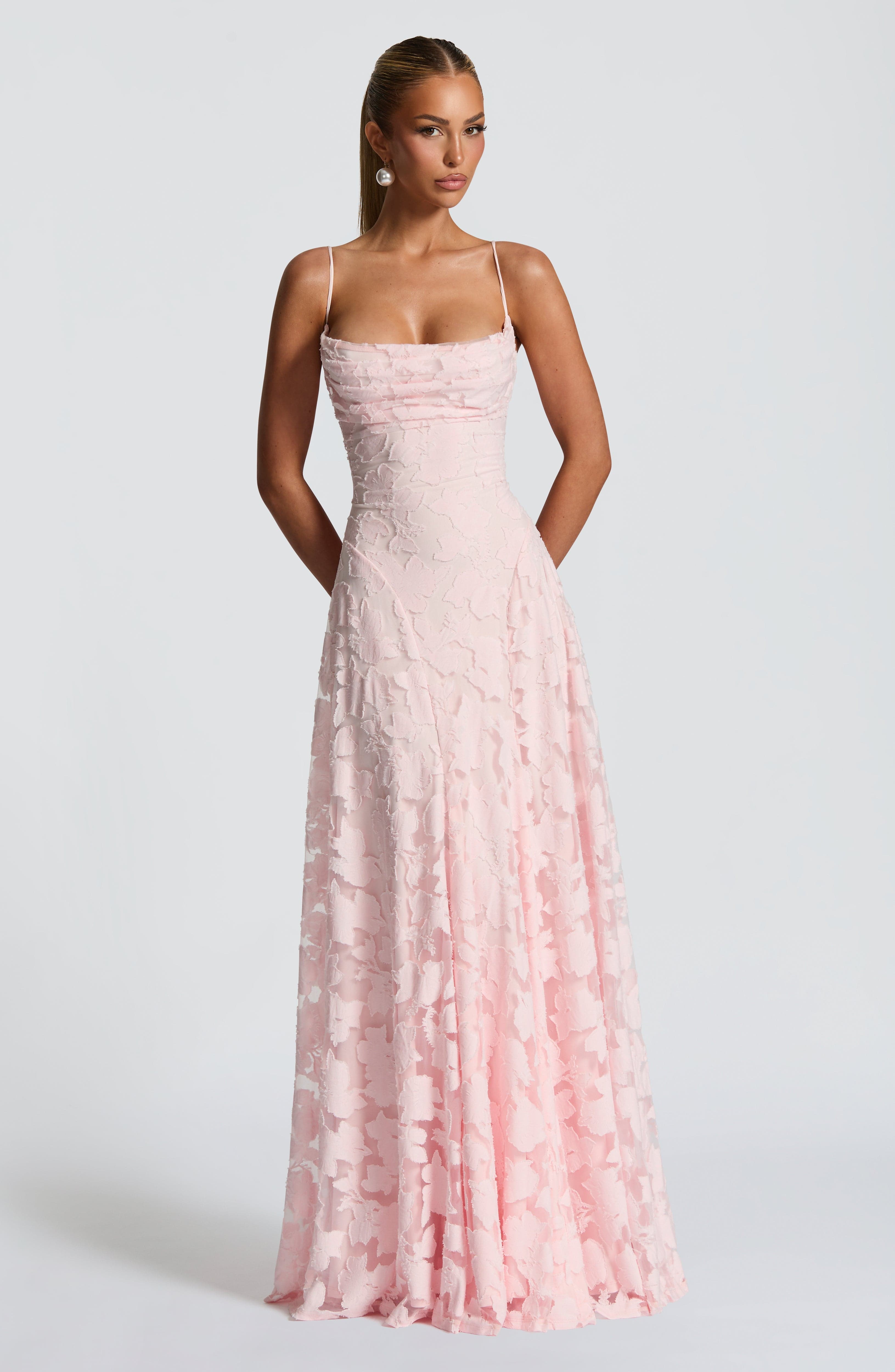 Maxi Dress for Women with Spaghetti Straps - Perfect for Wedding Guests