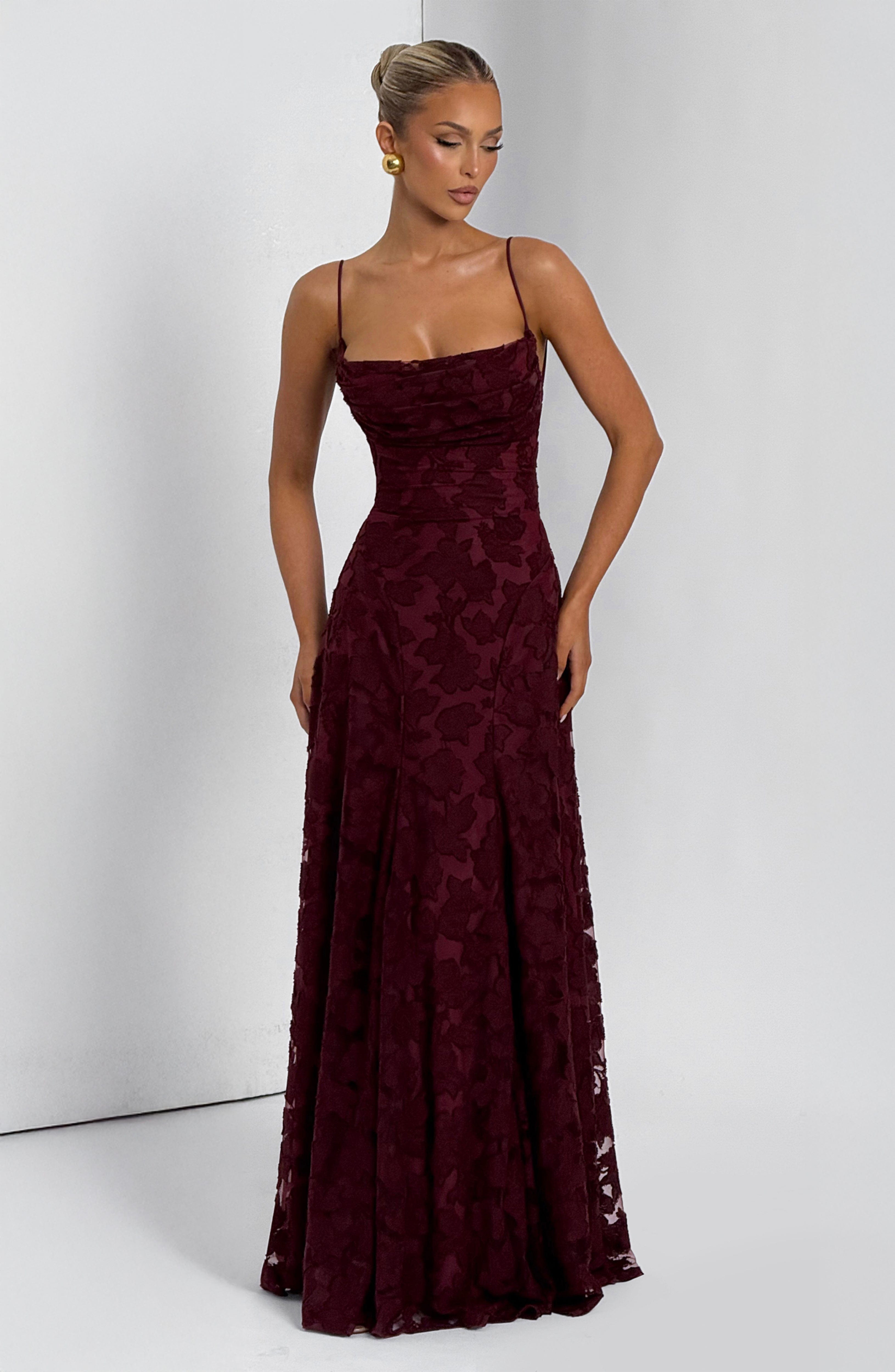 Maxi Dress for Women with Spaghetti Straps - Perfect for Wedding Guests