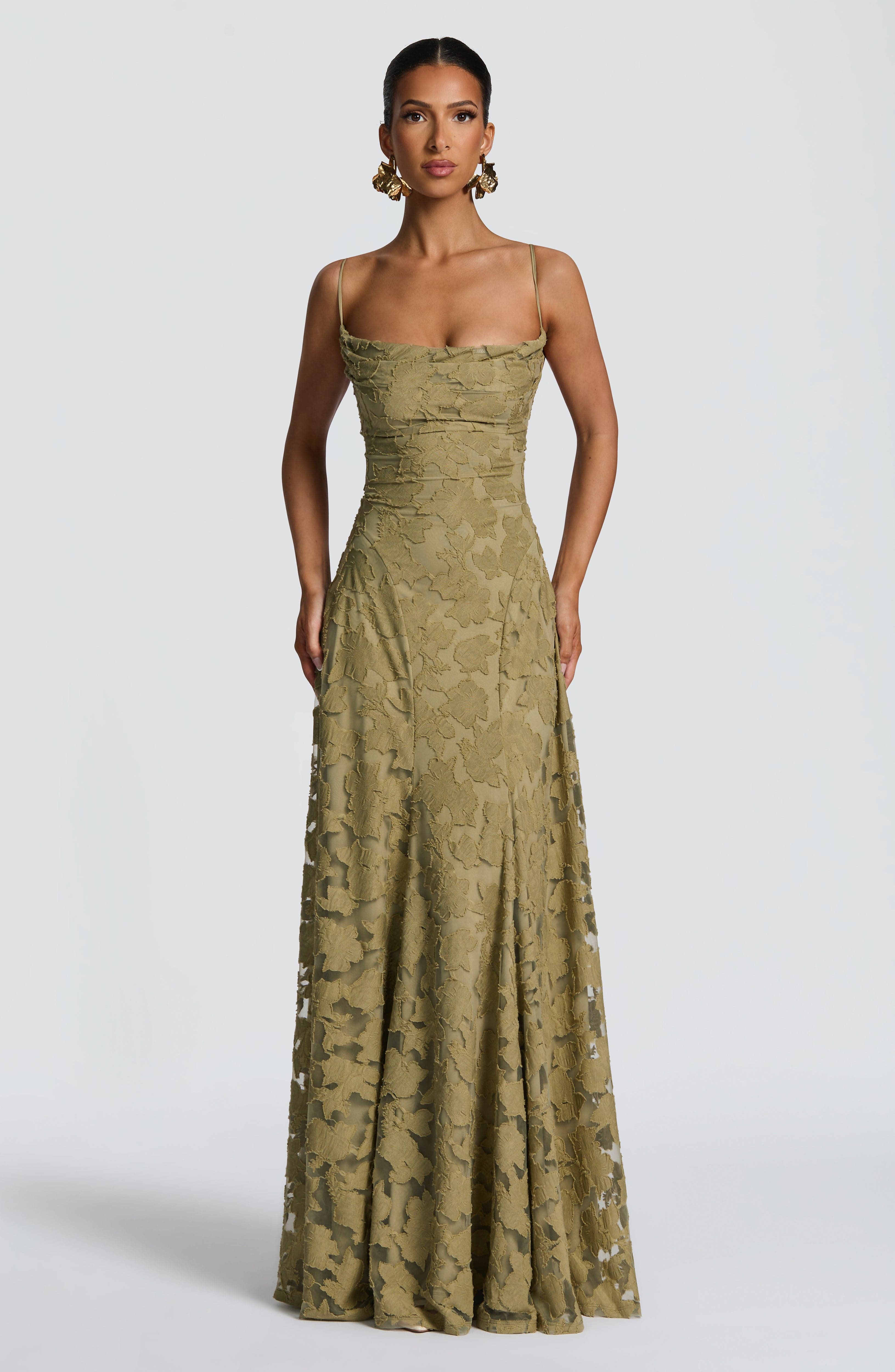 Maxi Dress for Women with Spaghetti Straps - Perfect for Wedding Guests