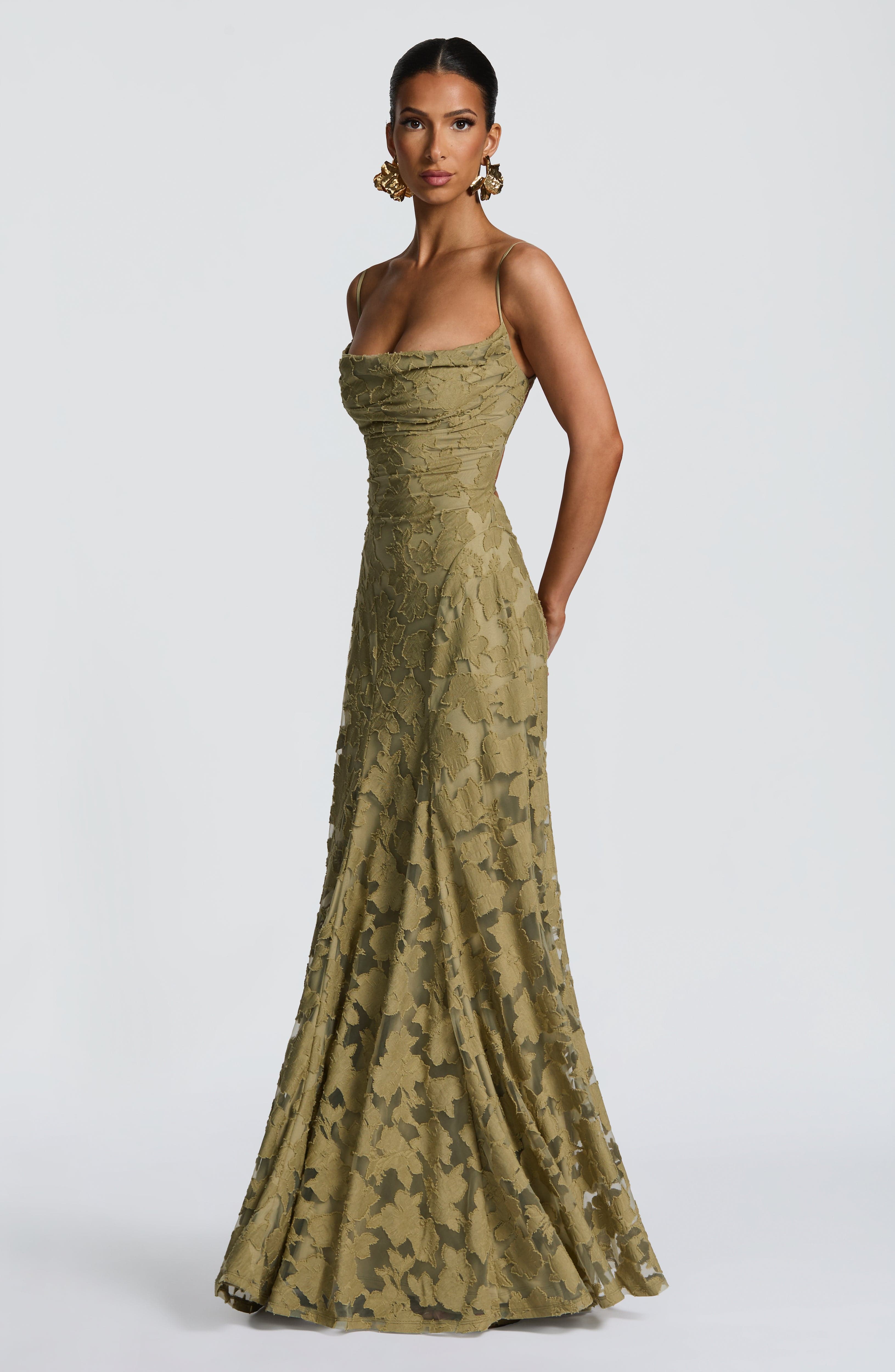 Maxi Dress for Women with Spaghetti Straps - Perfect for Wedding Guests