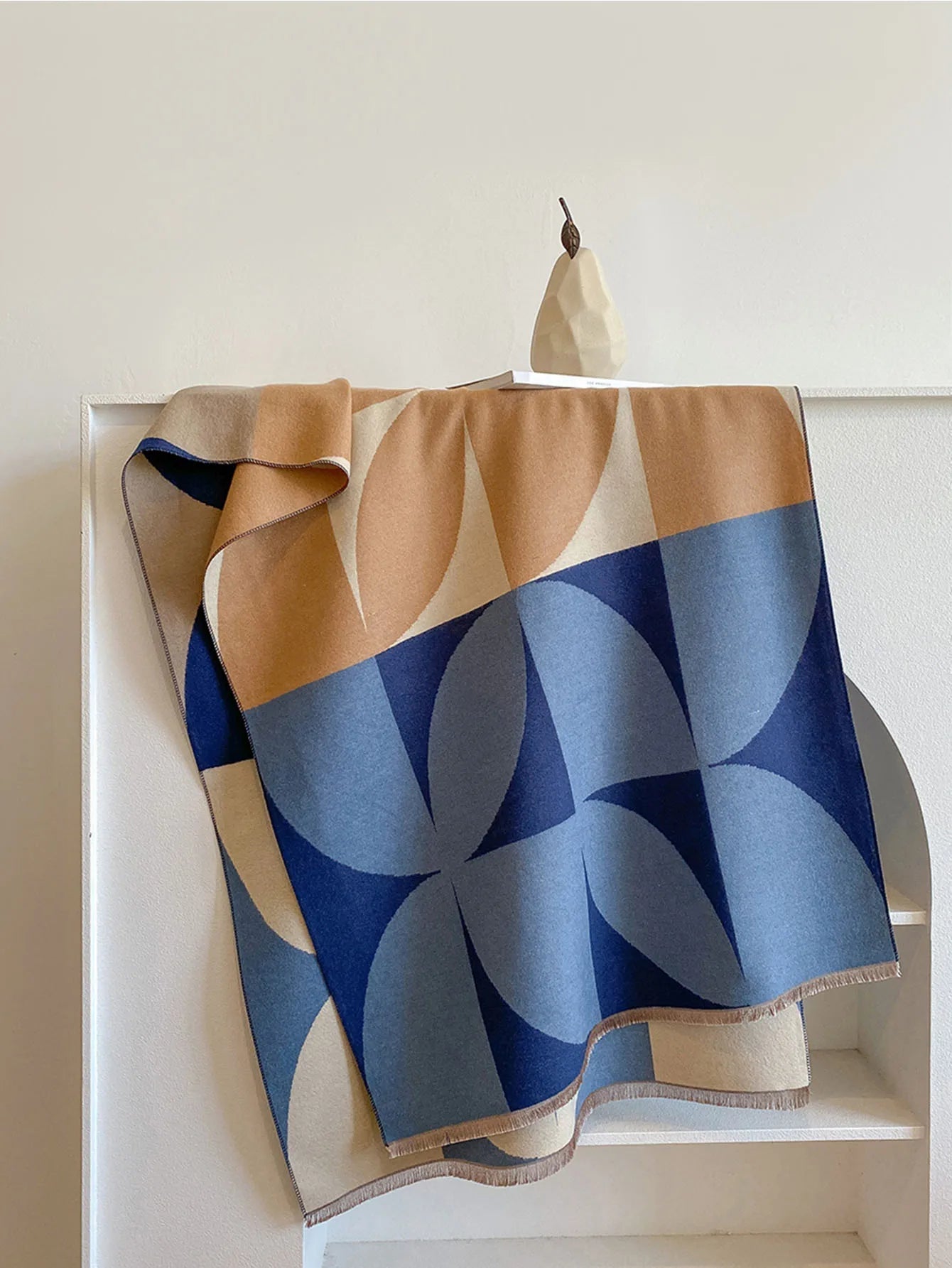 Women’s Reversible Geometric Oversized Scarf | Winter