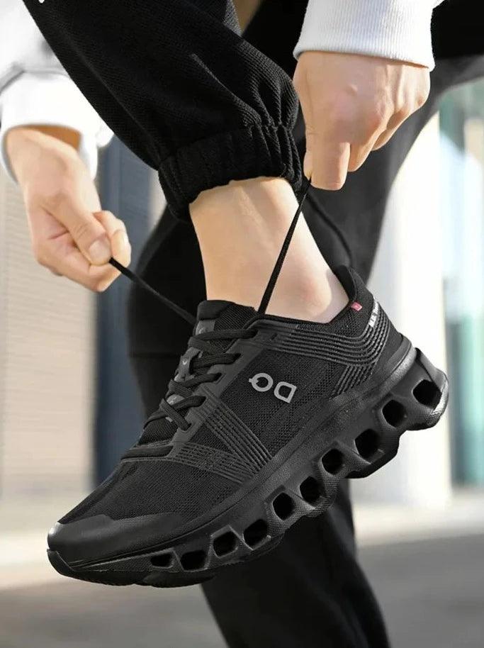 Lightweight Men's Running Sneakers